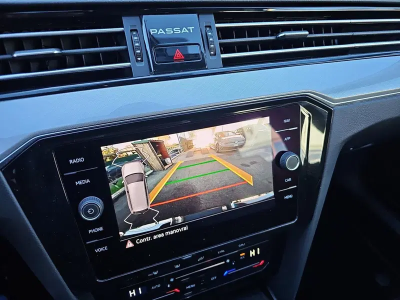 Volkswagen Passat usata a Lecco (17)