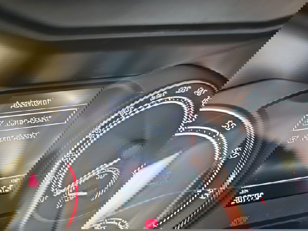 Skoda Kamiq usata a Lecco (16)