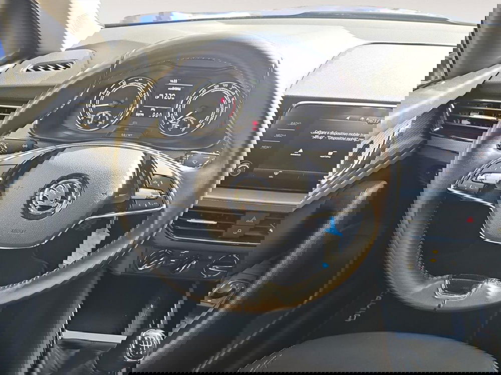 Skoda Kamiq usata a Lecco (9)