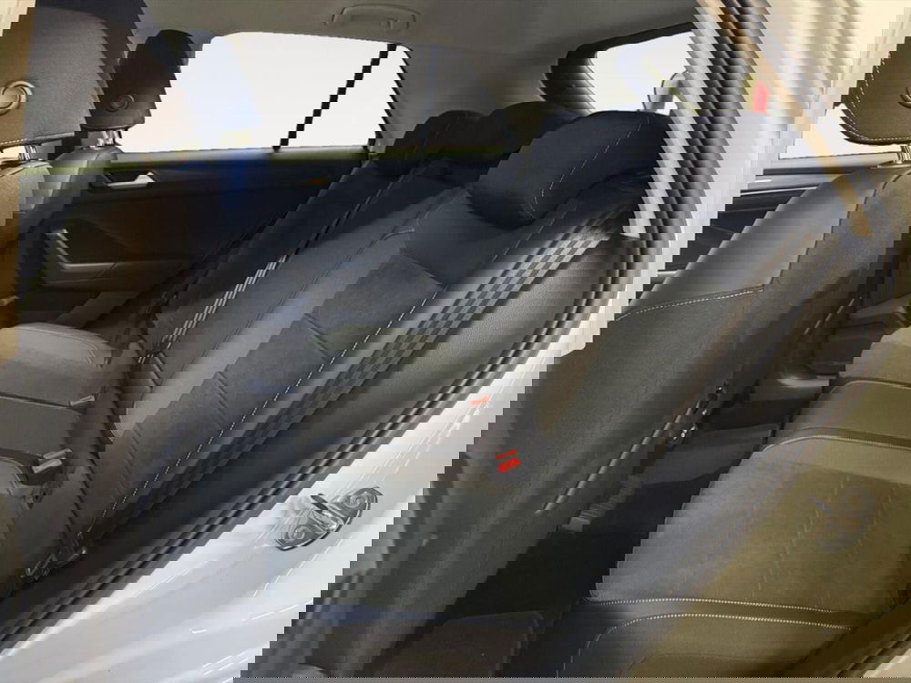 Volkswagen T-Roc nuova a Lecco (12)