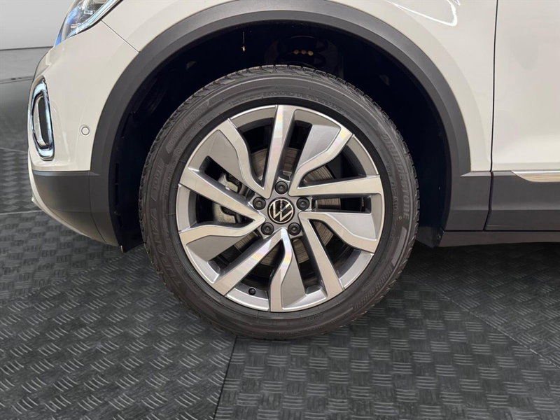 Volkswagen T-Roc nuova a Lecco (13)