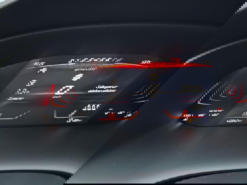 SEAT Ateca usata a Lecco (12)