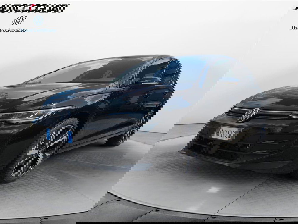 Volkswagen Golf nuova a Lecco