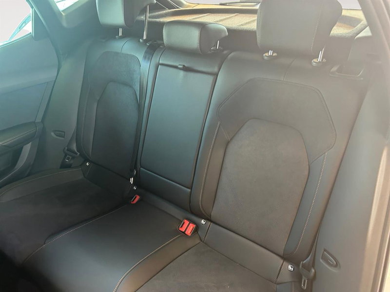 Cupra Formentor nuova a Lecco (10)