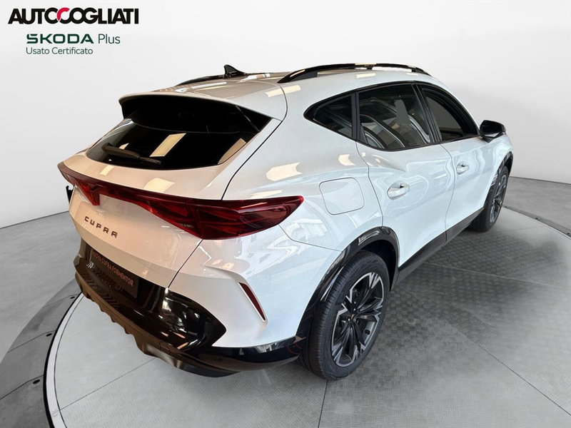 Cupra Formentor nuova a Lecco (4)