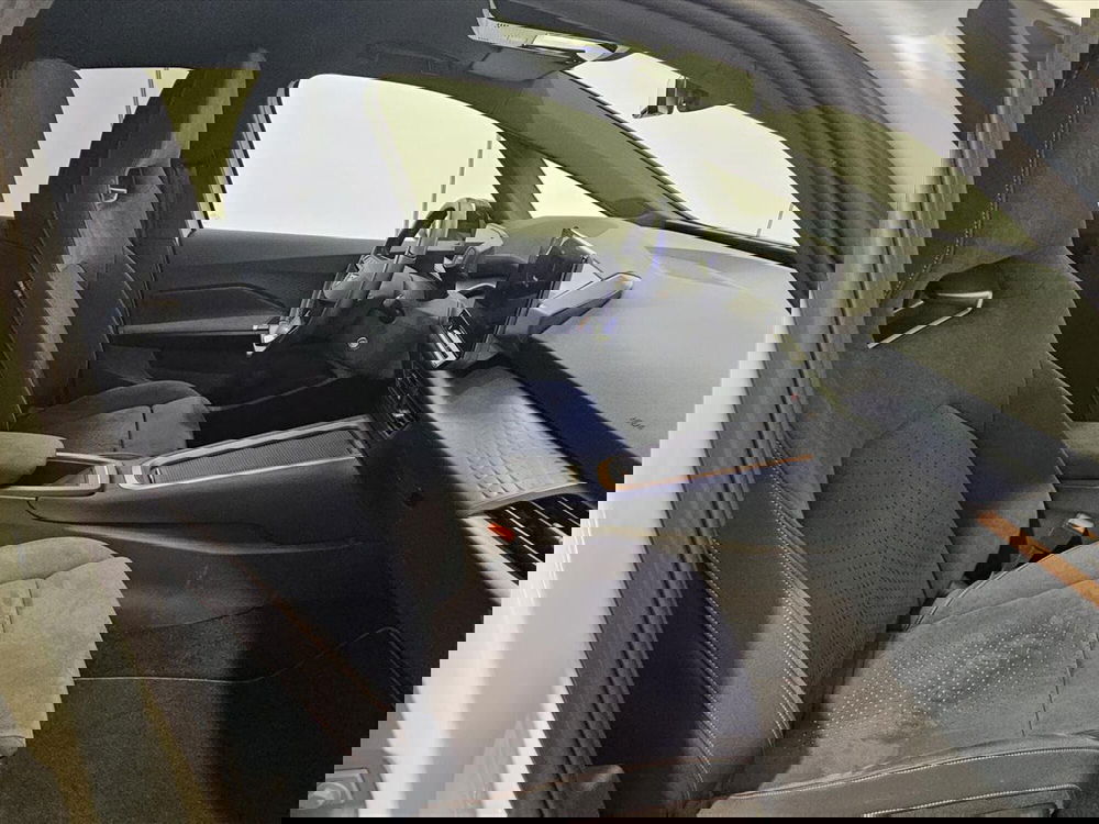 Cupra Born usata a Lecco (10)