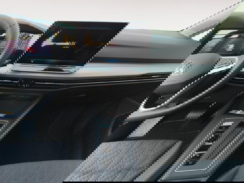 Volkswagen Golf nuova a Lecco (10)