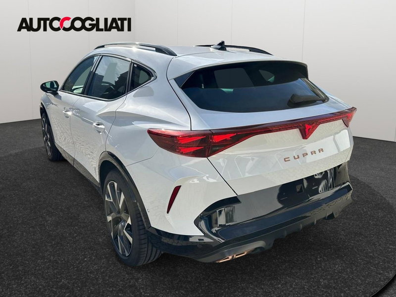 Cupra Formentor nuova a Lecco (2)