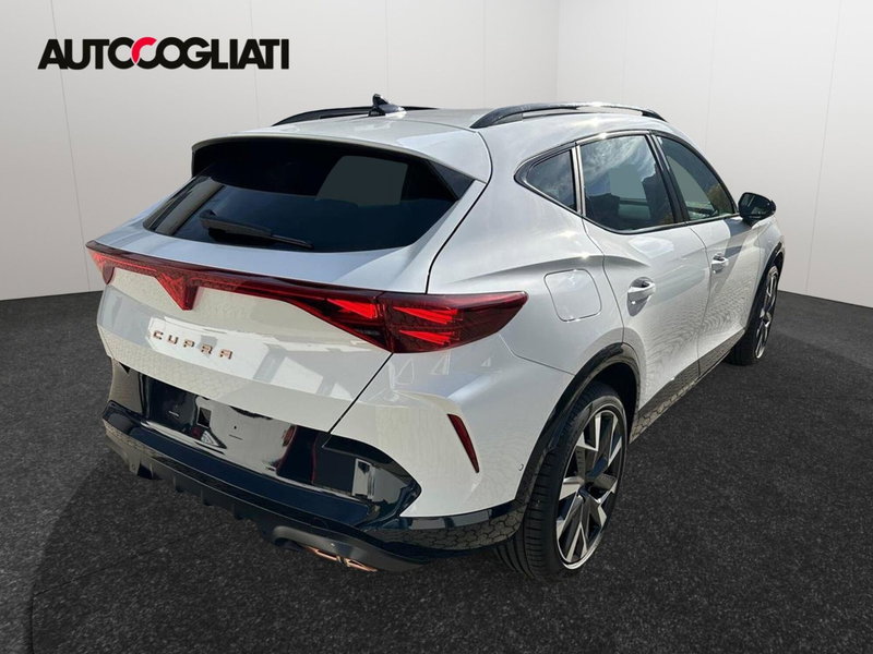 Cupra Formentor nuova a Lecco (3)