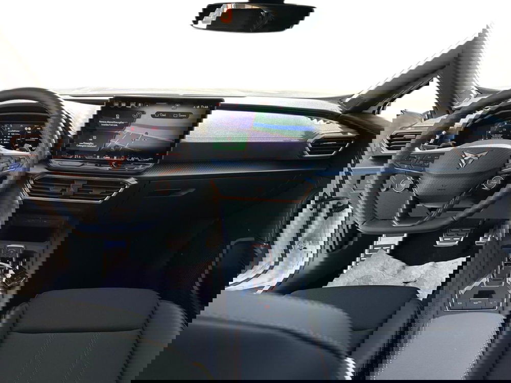 Cupra Formentor nuova a Lecco (7)