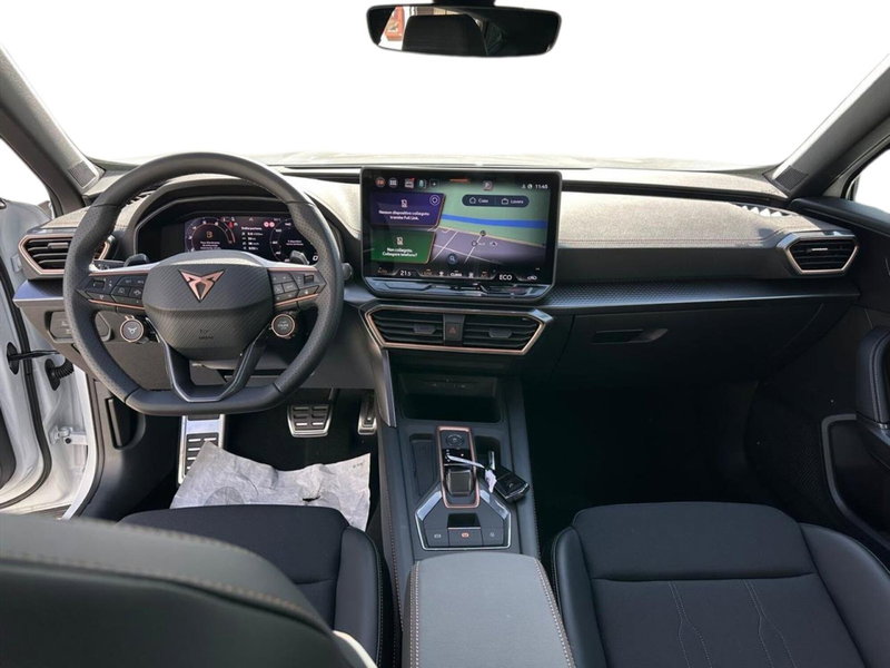 Cupra Formentor nuova a Lecco (7)