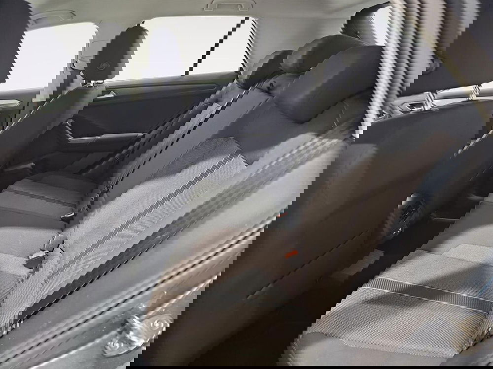 Volkswagen T-Roc usata a Lecco (8)