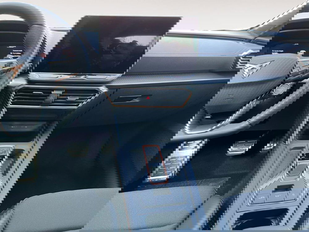 Cupra Formentor nuova a Lecco (9)