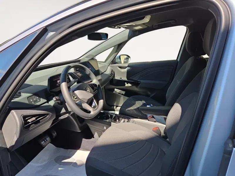 Volkswagen ID.3 nuova a Lecco (15)