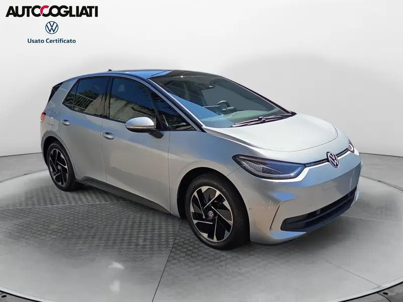 Volkswagen ID.3 nuova a Lecco (3)