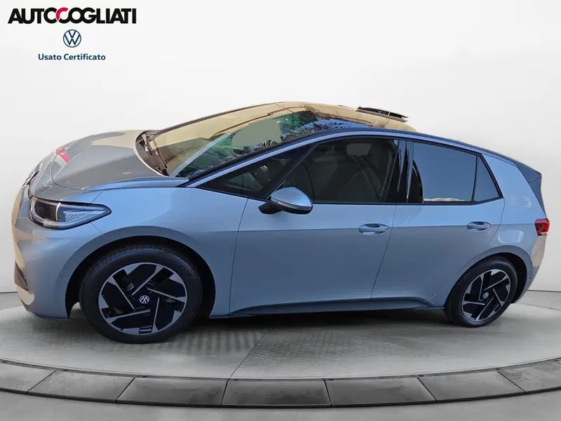 Volkswagen ID.3 nuova a Lecco (4)