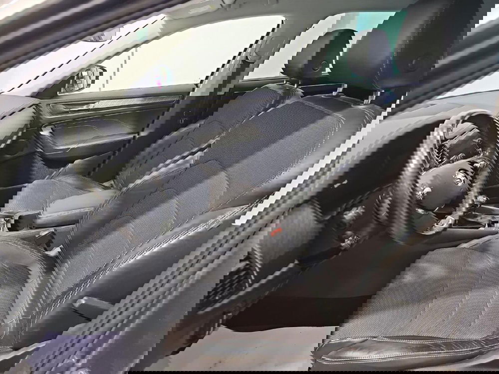 Skoda Kodiaq usata a Lecco (17)