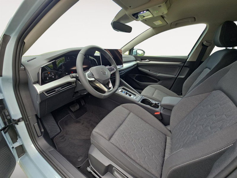 Volkswagen Golf nuova a Lecco (14)