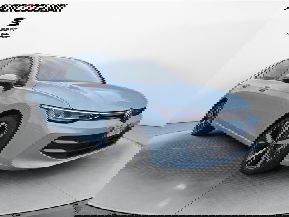 Volkswagen Golf nuova a Lecco (3)