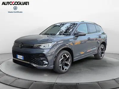 Volkswagen Tiguan 2.0 tdi R-Line 4motion 193cv dsg nuova a Merate