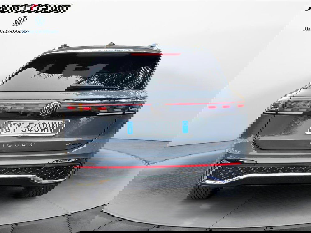 Volkswagen Tiguan nuova a Lecco (6)