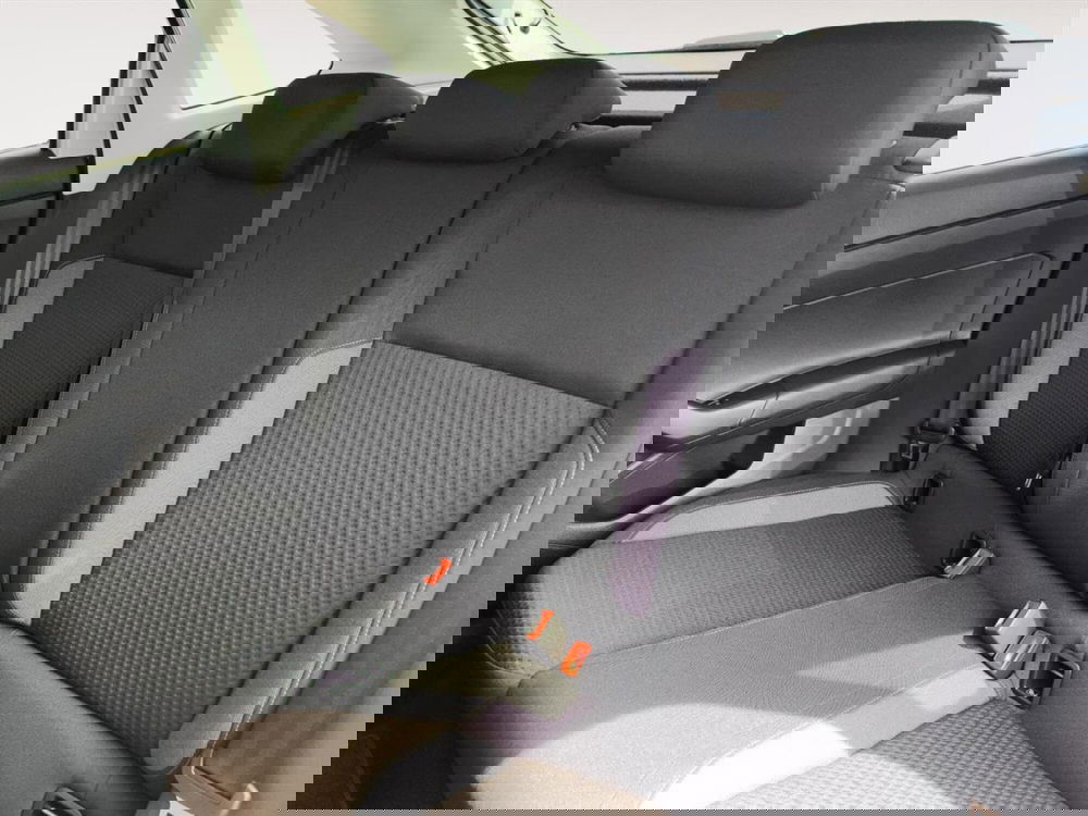 Volkswagen Taigo nuova a Lecco (13)