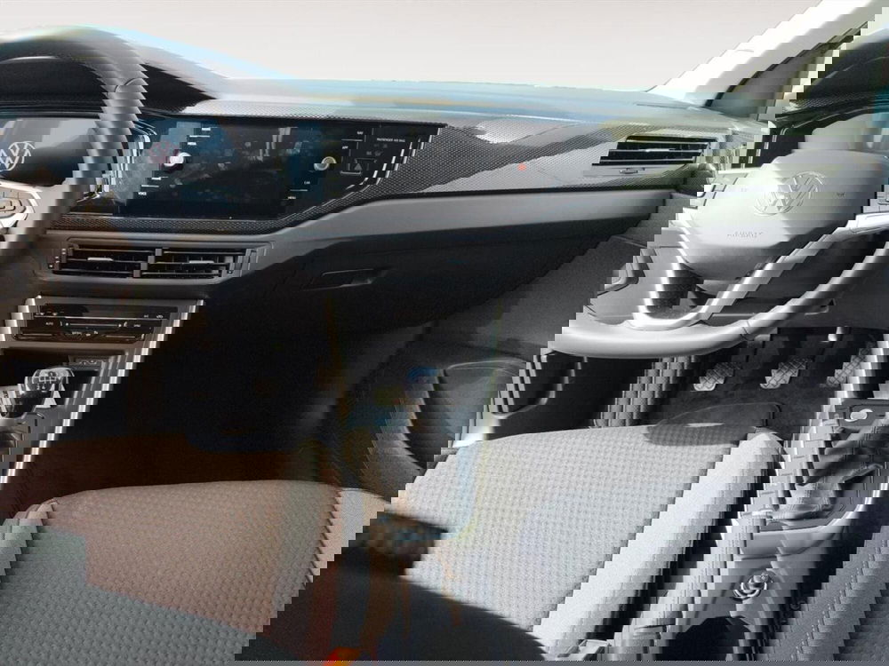 Volkswagen Taigo nuova a Lecco (18)