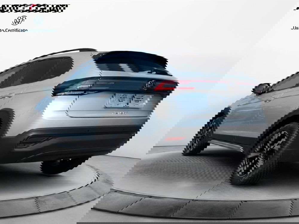 Volkswagen Taigo nuova a Lecco (6)