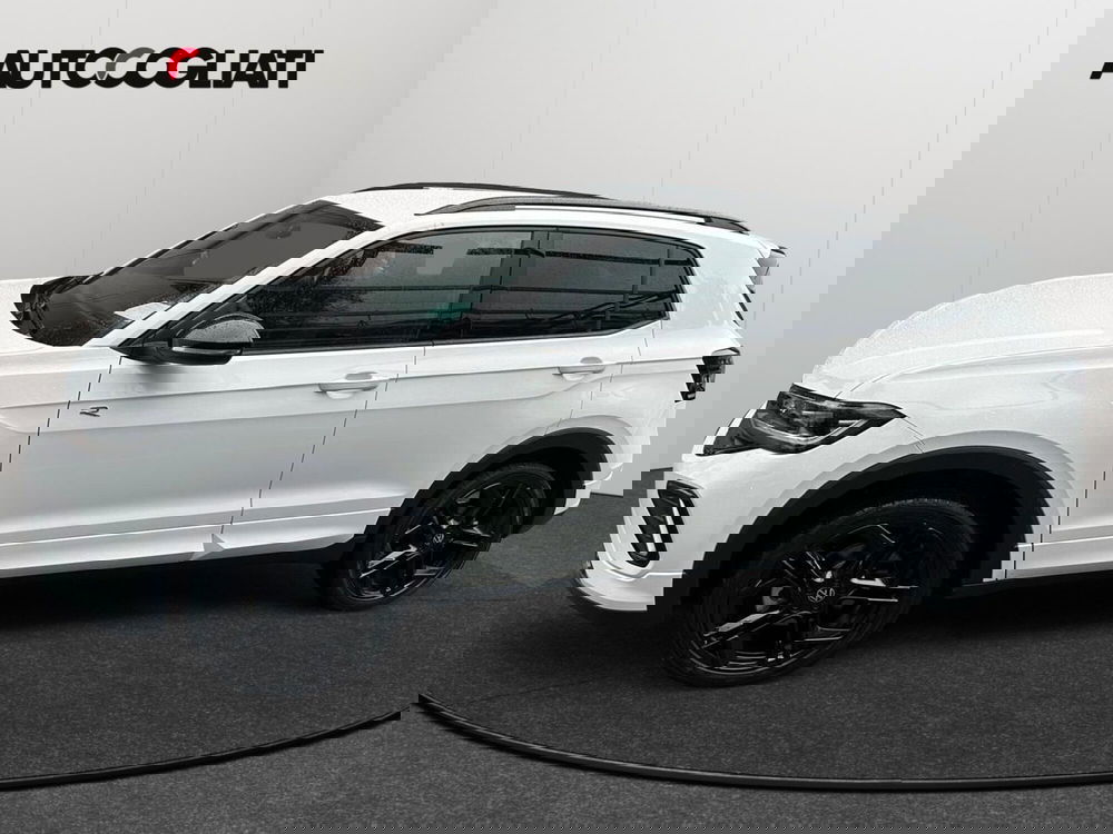 Volkswagen T-Cross nuova a Lecco (3)