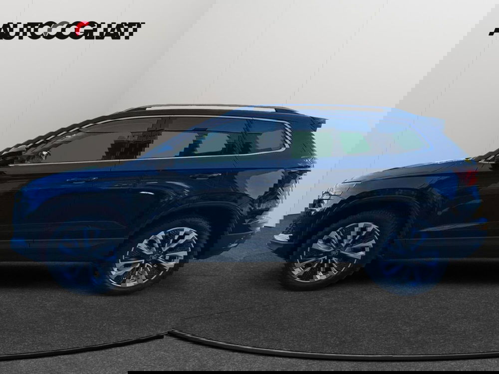 Skoda Karoq nuova a Lecco (4)