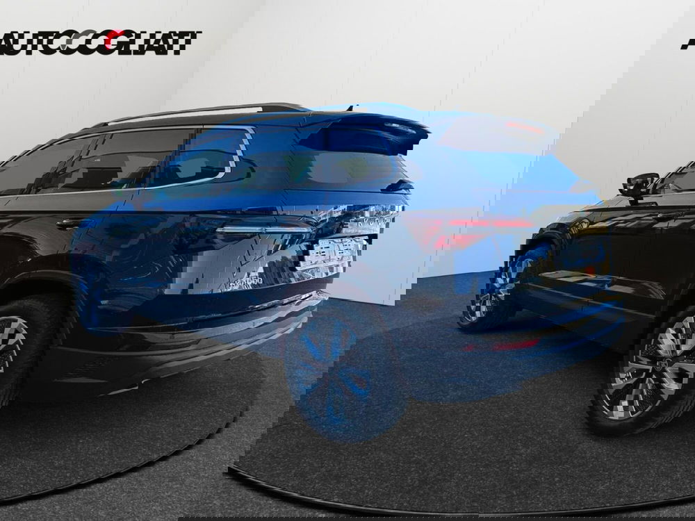 Skoda Karoq nuova a Lecco (7)