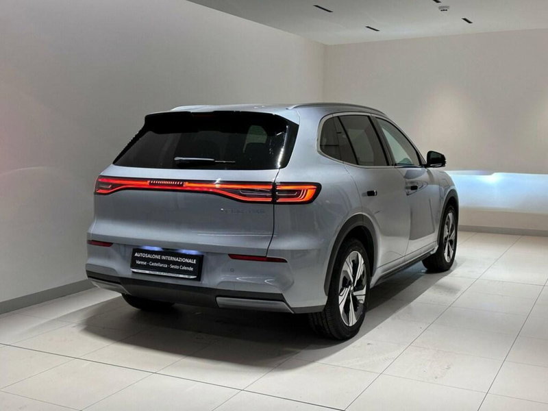 Geely EX5 nuova a Varese (2)