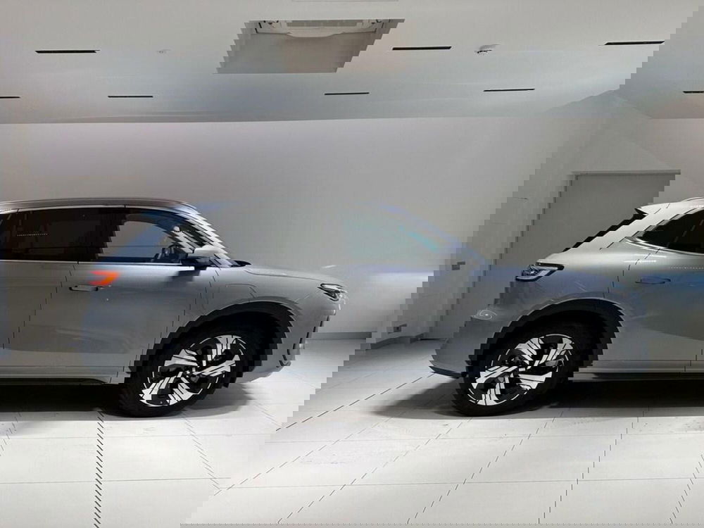 Geely EX5 nuova a Varese (6)