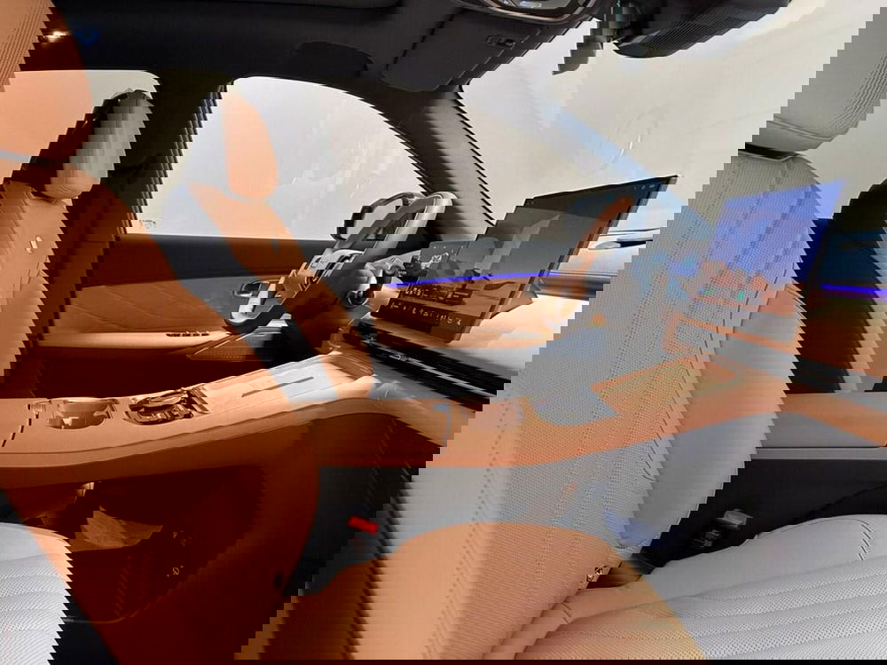 Geely Starray nuova a Varese (3)