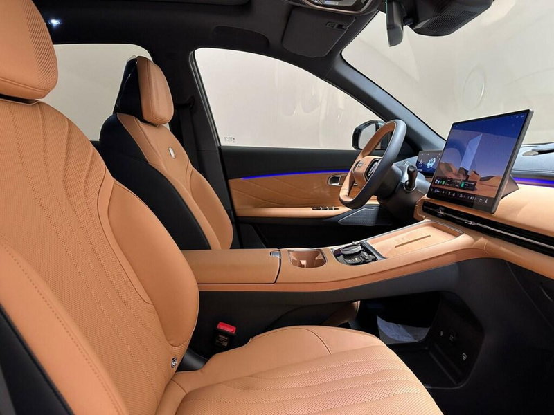 Geely Starray nuova a Varese (3)