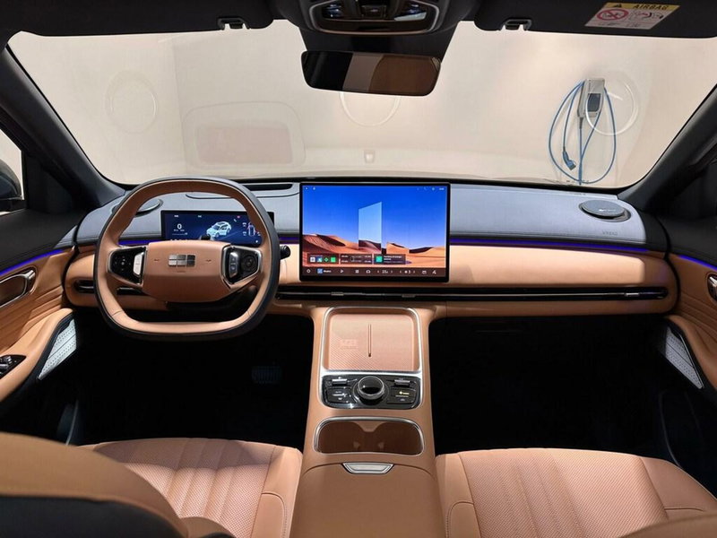 Geely Starray nuova a Varese (4)