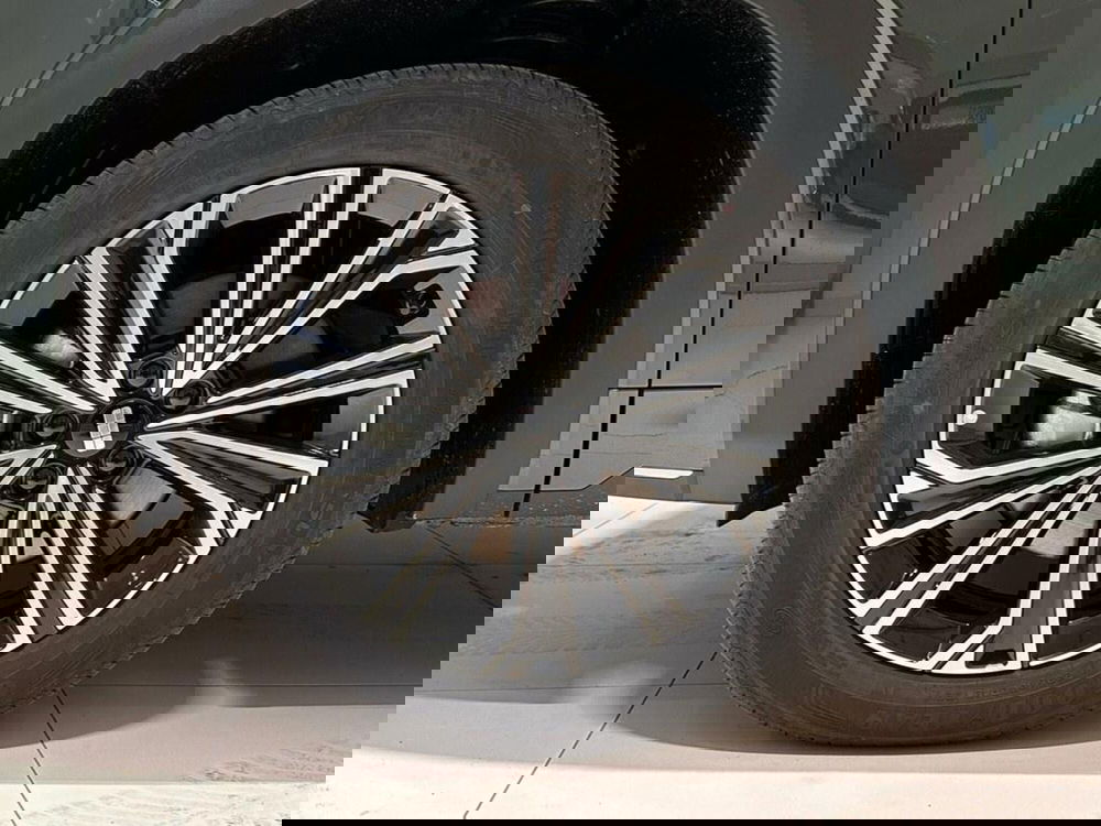 Geely Starray nuova a Varese (9)