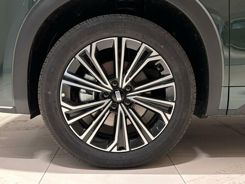 Geely Starray nuova a Varese (9)