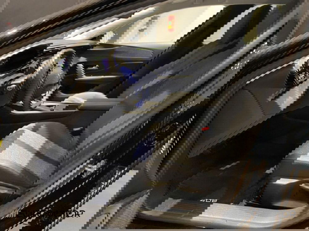 Peugeot 408 usata a Bari (13)