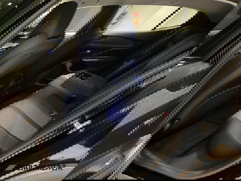 Peugeot 408 usata a Bari (14)