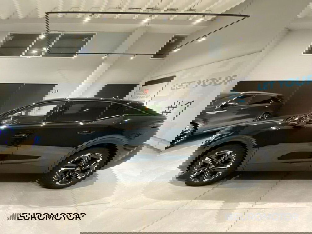 Peugeot 408 usata a Bari (9)