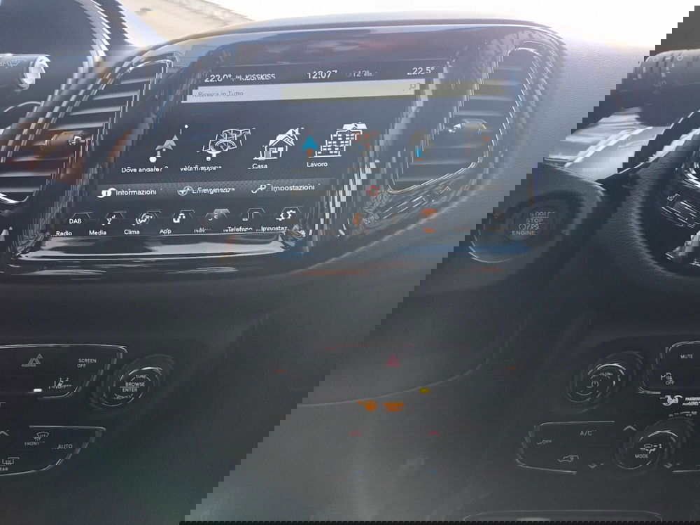 Jeep Compass usata a Bari (14)