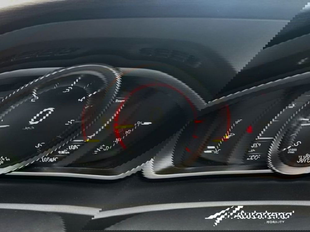 Volvo V40 usata a Lecce (11)