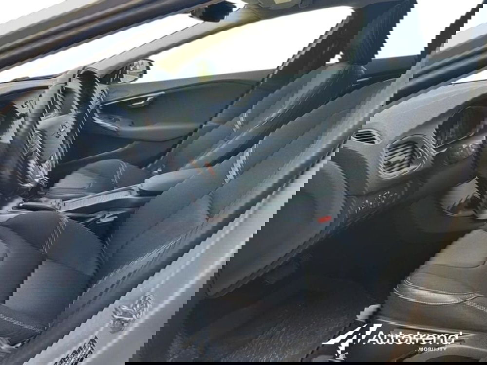 Volvo V40 usata a Lecce (5)