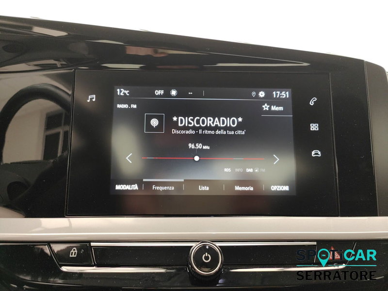 Opel Mokka nuova a Como (11)