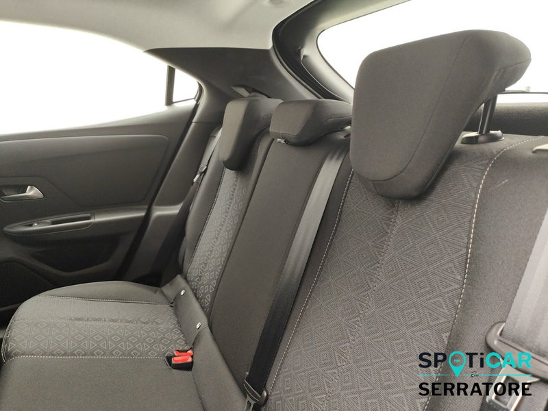Opel Mokka nuova a Como (13)