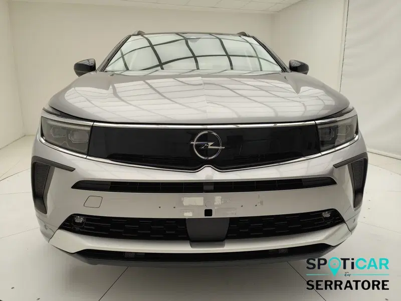 Opel Grandland nuova a Como (2)