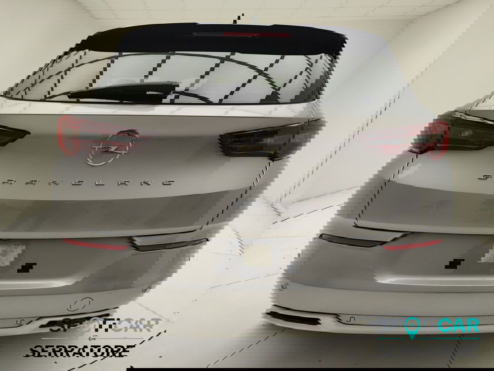 Opel Grandland nuova a Como (6)