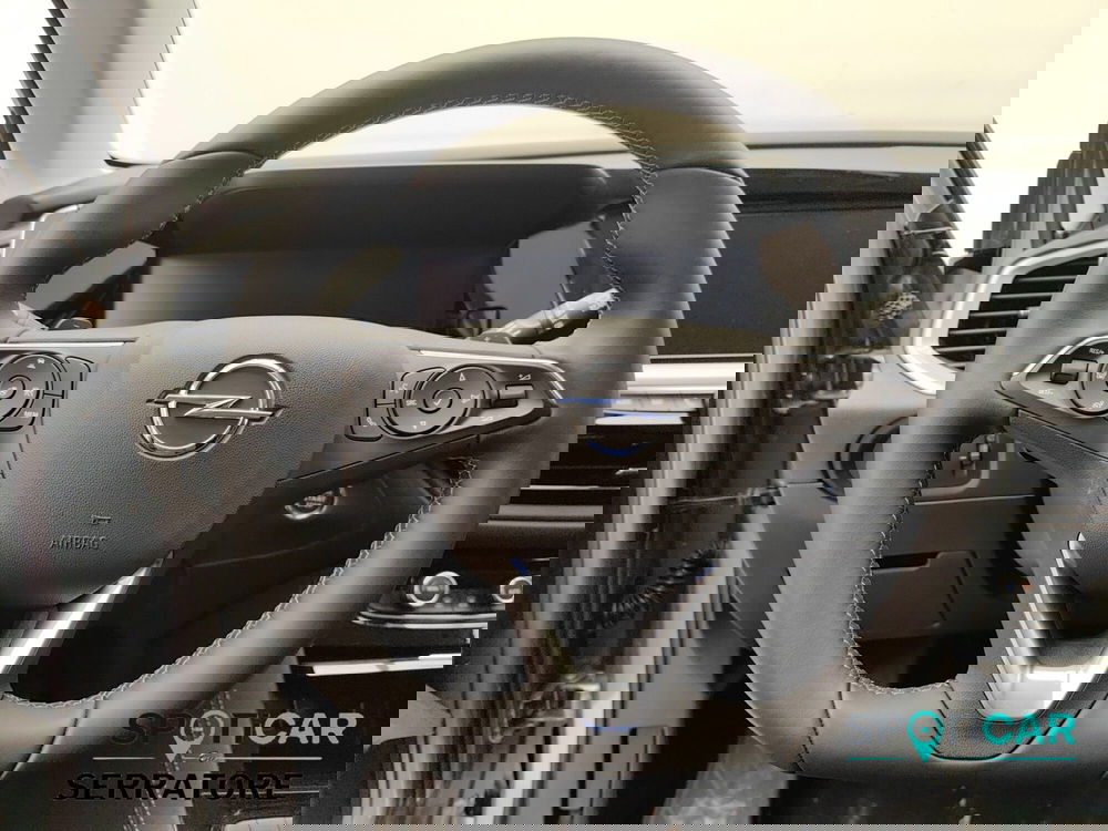 Opel Grandland nuova a Como (8)