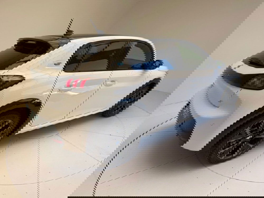 Peugeot 208 nuova a Como (5)